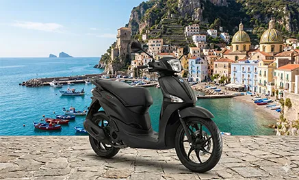 Piaggio Liberty S 125 hire in Ravello